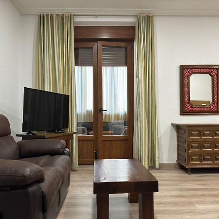 Hostal Aribel Longinos Cercedilla Luaran gambar