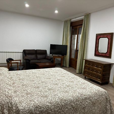 Hostal Aribel Longinos Cercedilla Luaran gambar