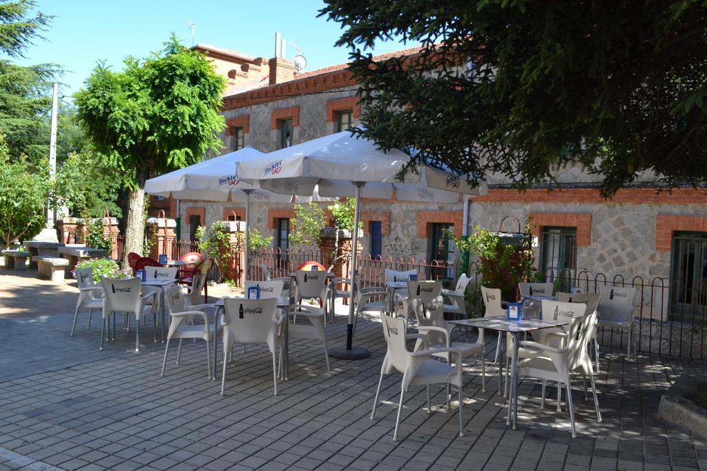 Hostal Aribel Longinos Cercedilla Luaran gambar