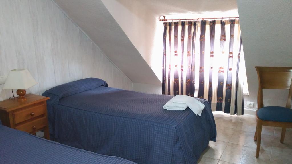 Hostal Aribel Longinos Cercedilla Luaran gambar