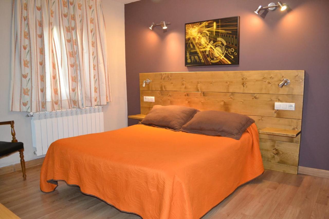 Hostal Aribel Longinos Cercedilla Luaran gambar
